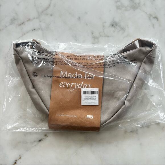 July Everyday Crescent Crossbody Bag in Taupe 100% Cotton NWT - Picture 6 of 8